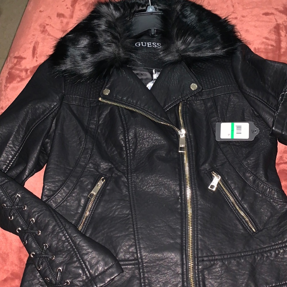 BNWT GUESS faux leather jacket. Black. Large